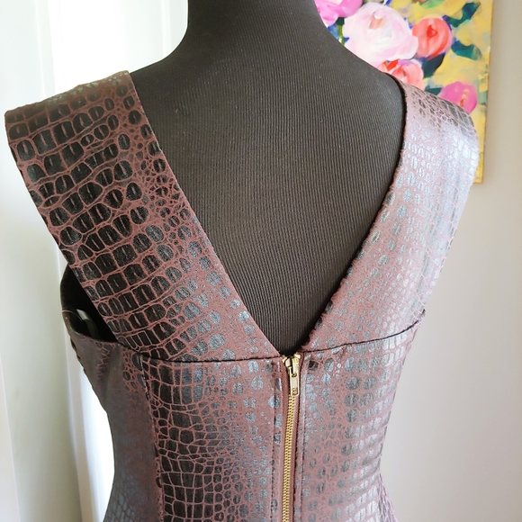 Madison Faux Crocodile Cocktail Dress Size 10 - Picture 5 of 10